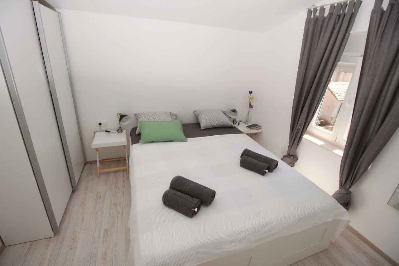 Apartment Smokva **** Podgreben Zewnętrze zdjęcie